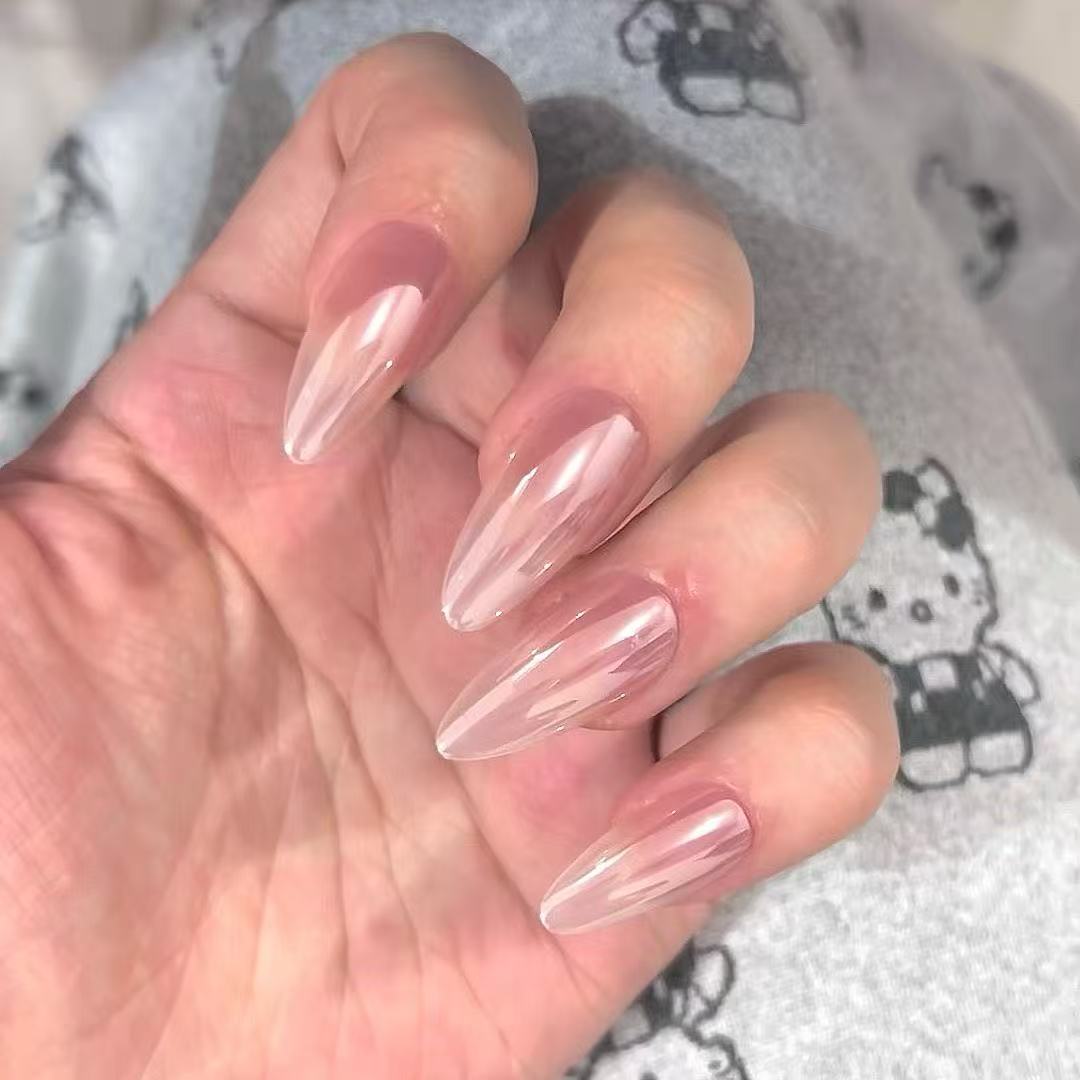 มิสตี้ นู้ด