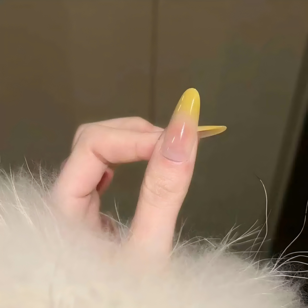 Creamy Yellow Long